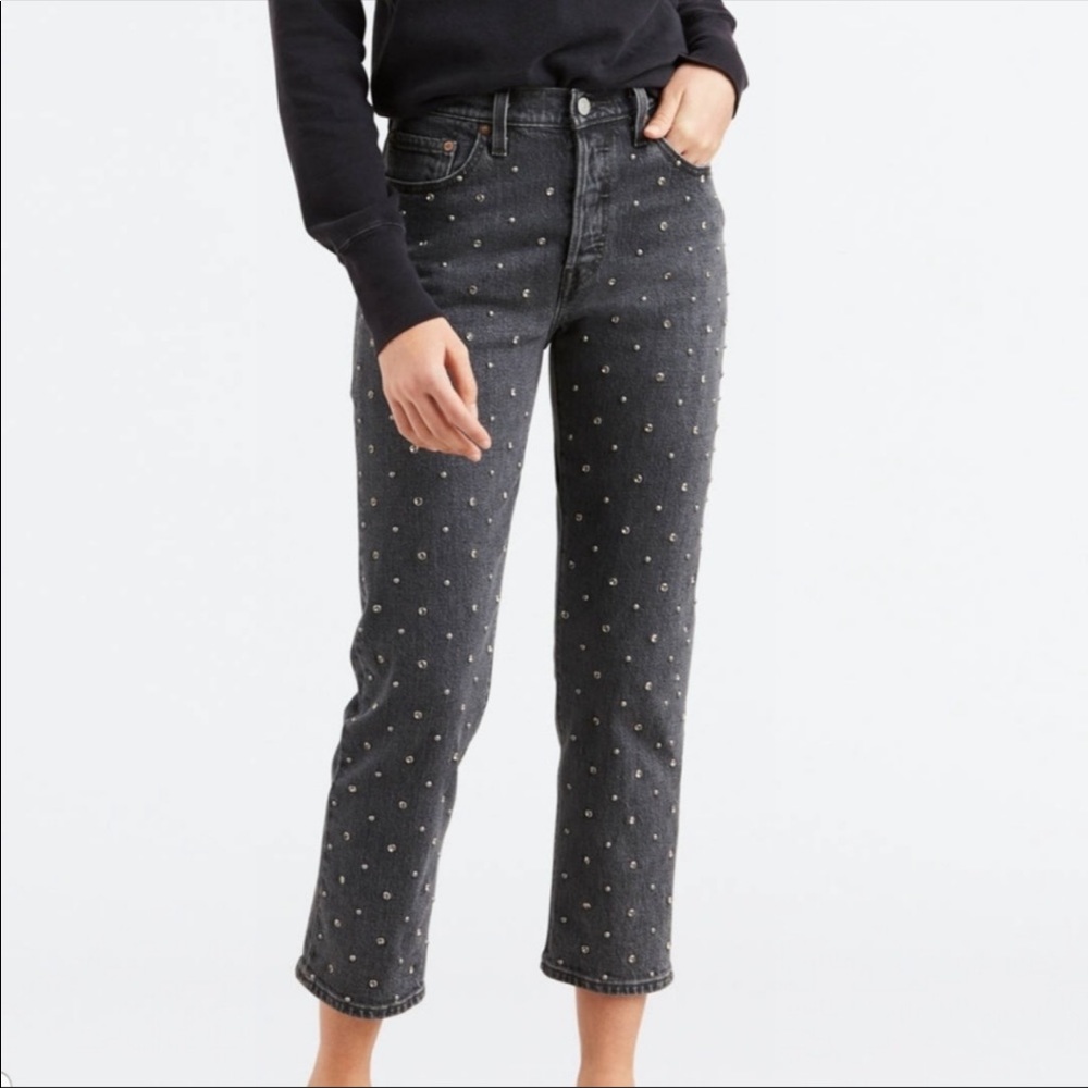 Levi’s 501 BNWT Stud Embellished Black Crop Jeans.